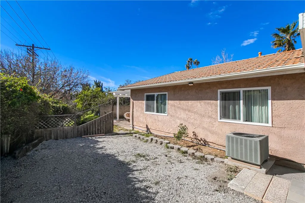 Additional image 14 of 13056 Aztec, Sylmar, CA 91342