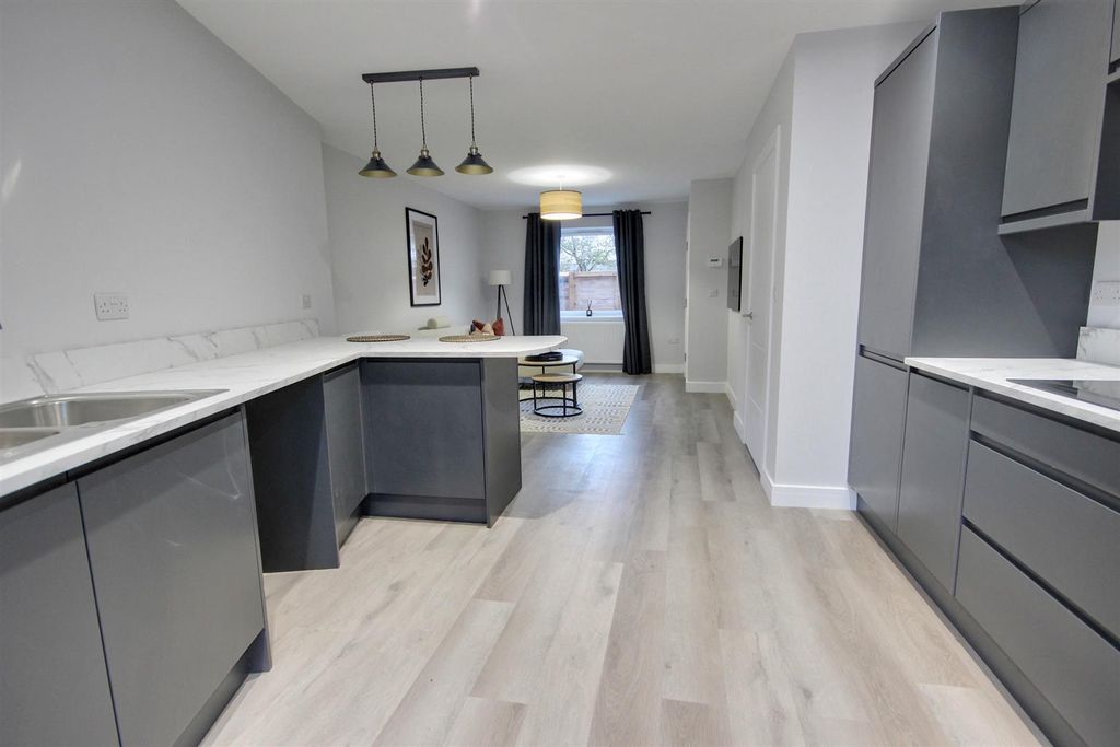 Additional image 7 of 2 bed flat for saleSt. Nicholas Road, Beverley HU17