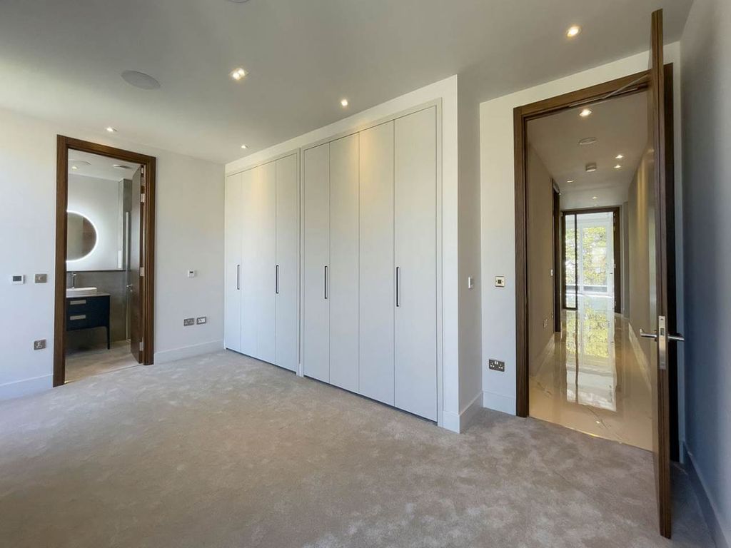 Additional image 5 of 3 bed flat for saleCorstorphine Road, Edinburgh EH12