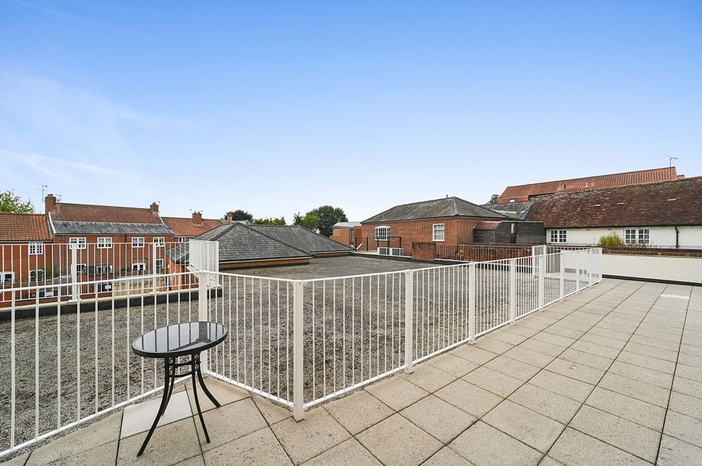 Additional image 15 of 3 bed maisonette for saleThoroughfare, Woodbridge IP12