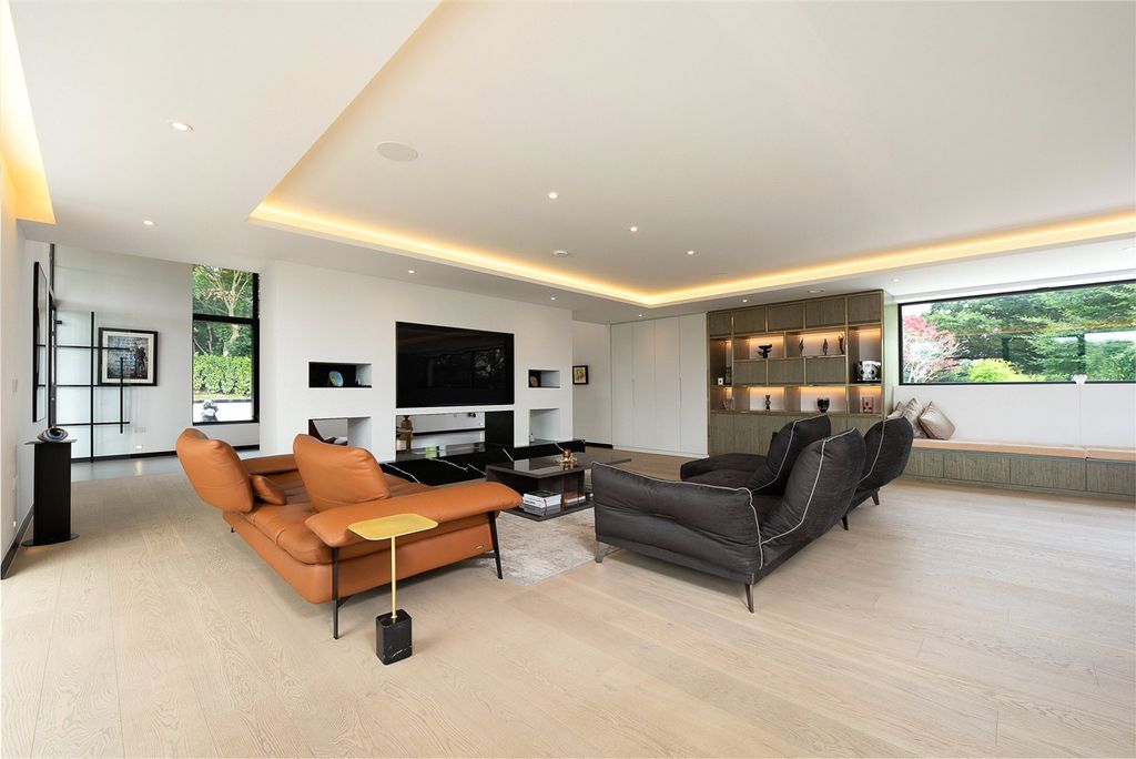 Additional image 6 of 5 bed detached house for saleHitcham Lane, Taplow, Maidenhead, Berkshire SL6