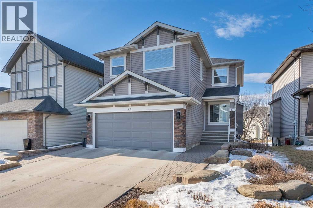17 Drake Landing Crescent