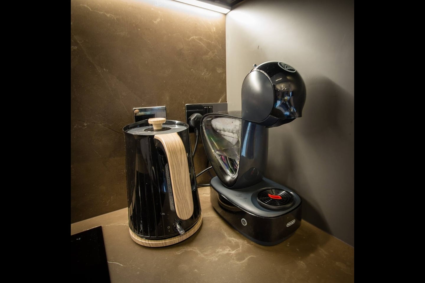 Additional image 18 of 2 Bed Flat, Charlotte Street, M1, N1 7GU