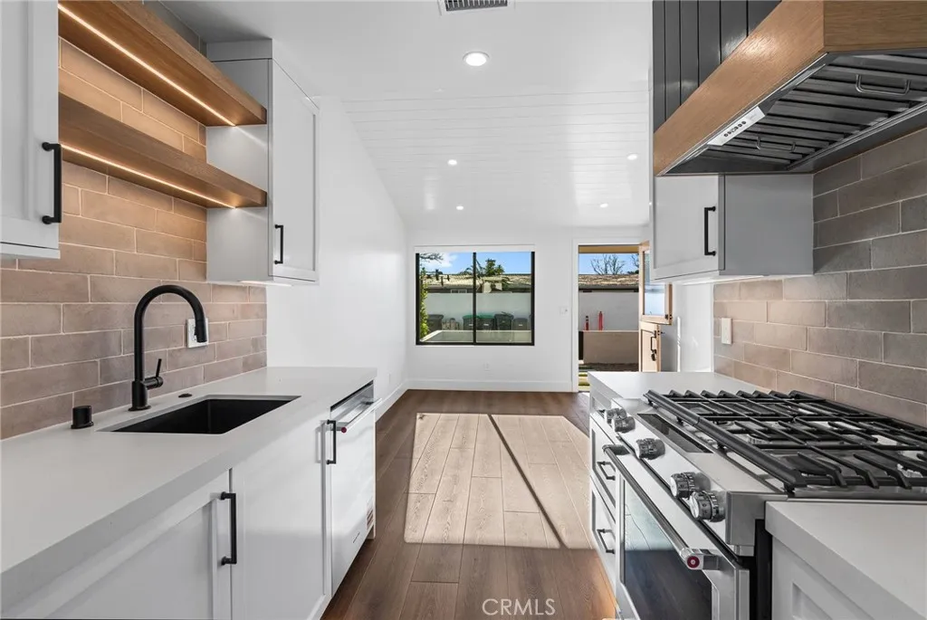 Additional image 31 of 251 Costa Mesa St Unit B, Costa Mesa, CA 92627