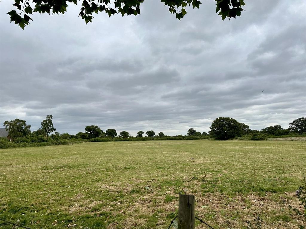 Additional image 5 of Land for saleThe Paddocks, Cotton End MK45