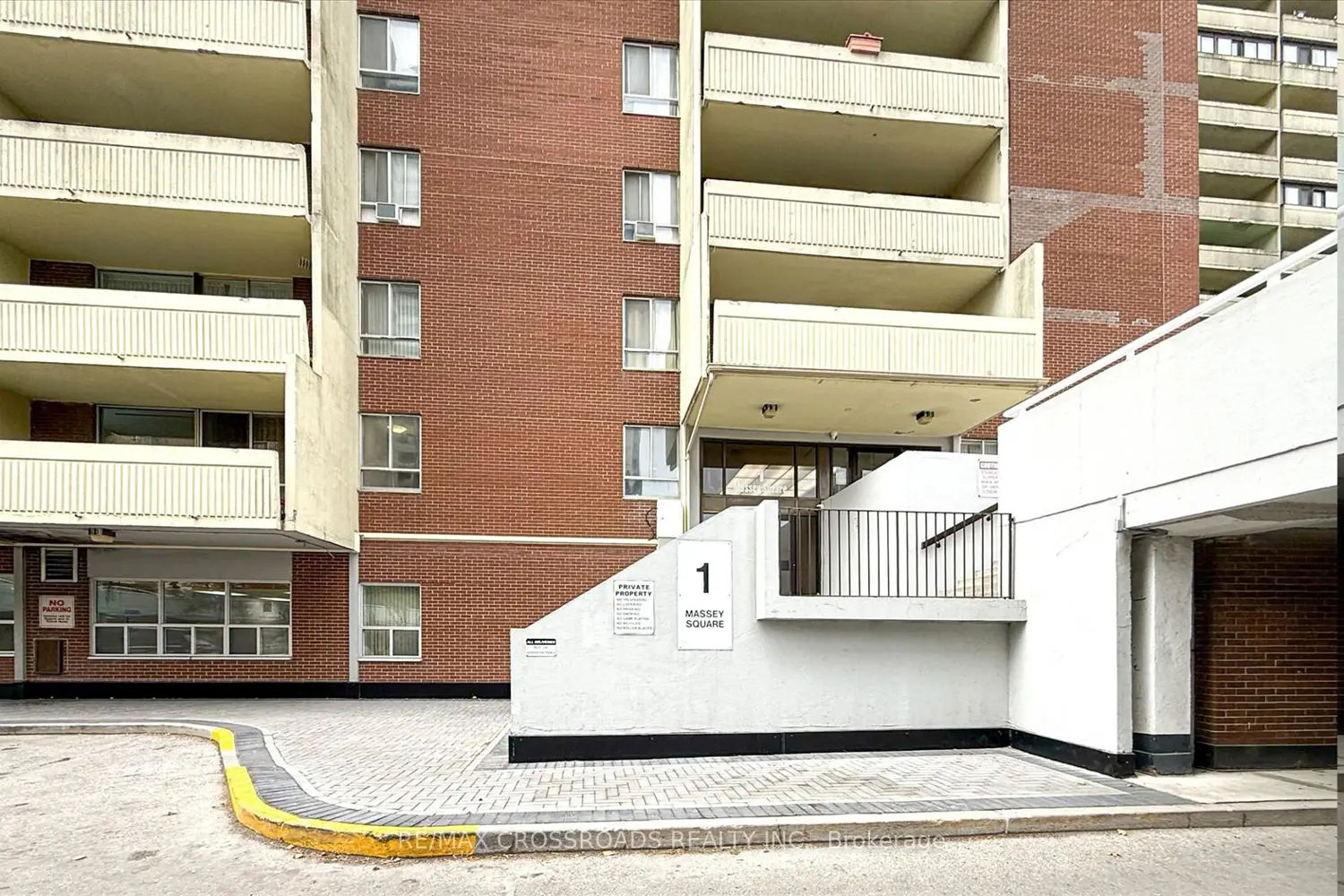 Additional image 2 of 1 Massey Square 1109