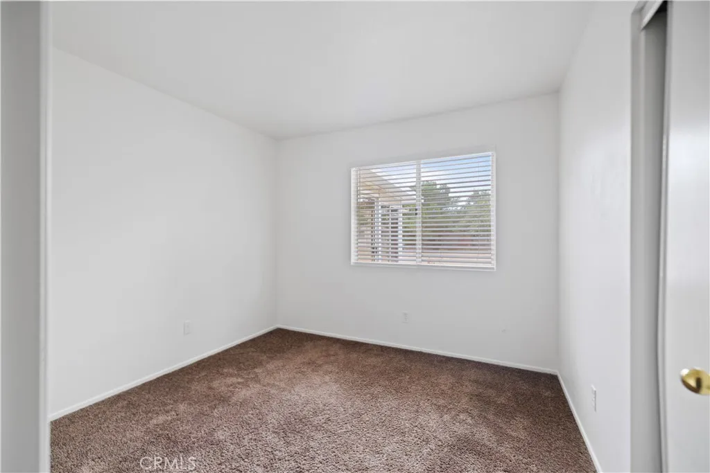 Additional image 7 of 15589 Cheyenne St, Hesperia, CA 92345