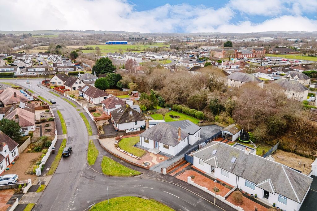 Additional image 6 of 4 bed detached bungalow for saleWellpark Place, Kilmarnock KA3