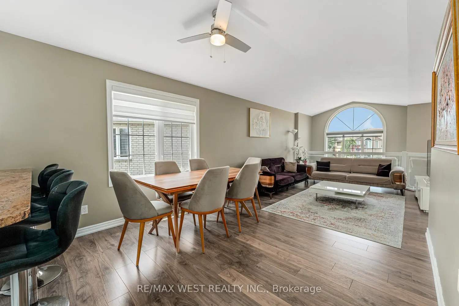 Additional image 10 of 11143 Ancona Crescent