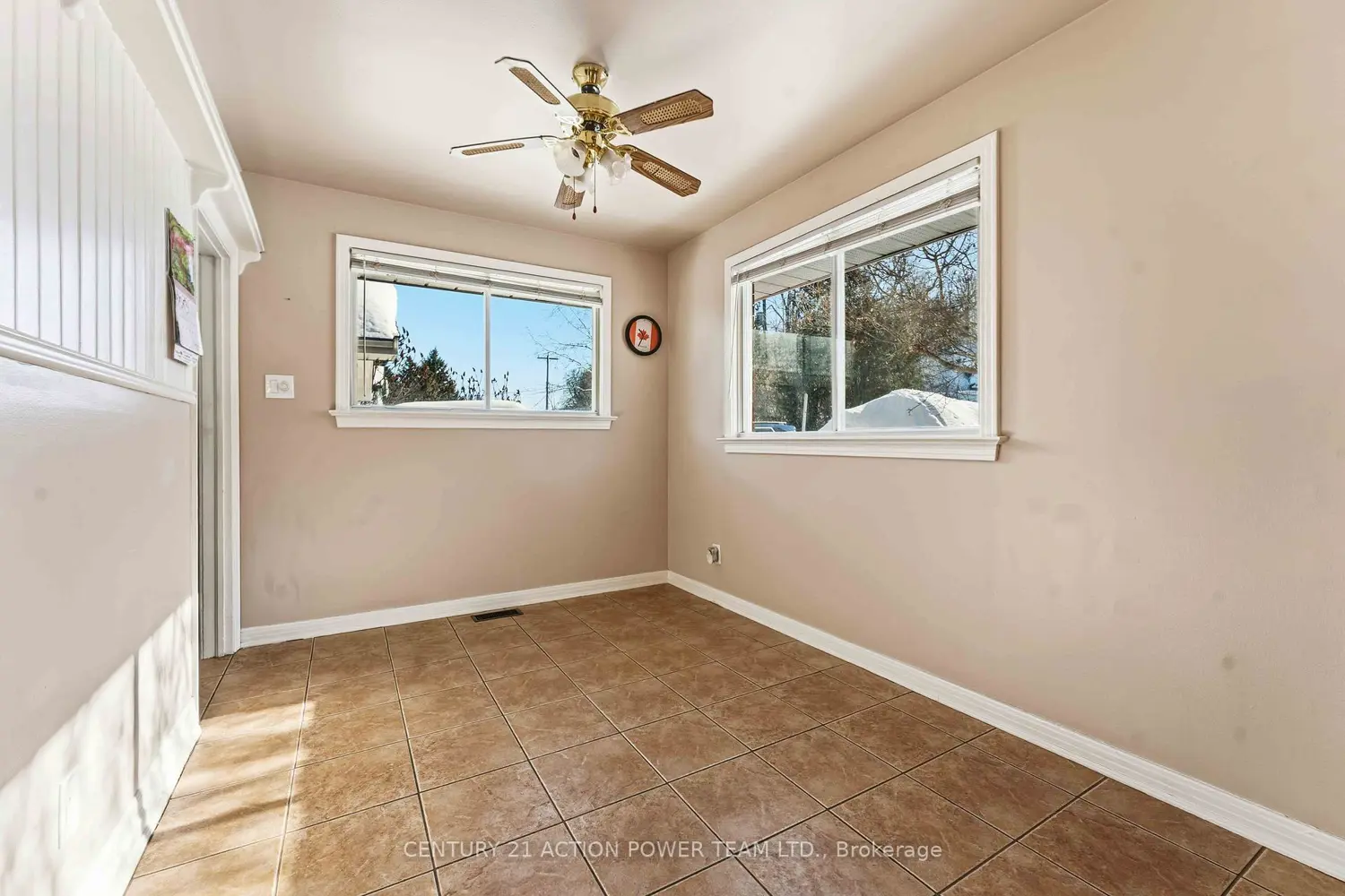 Additional image 5 of 1705 Old Montreal Road