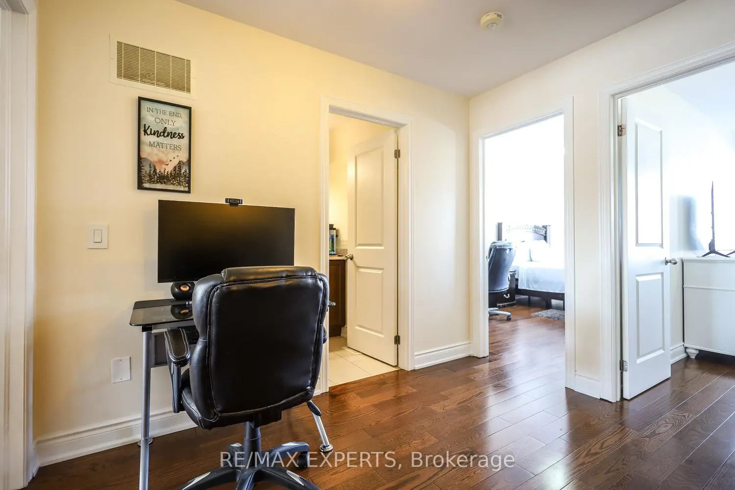 Additional image 15 of 27 Hogan Manor Drive