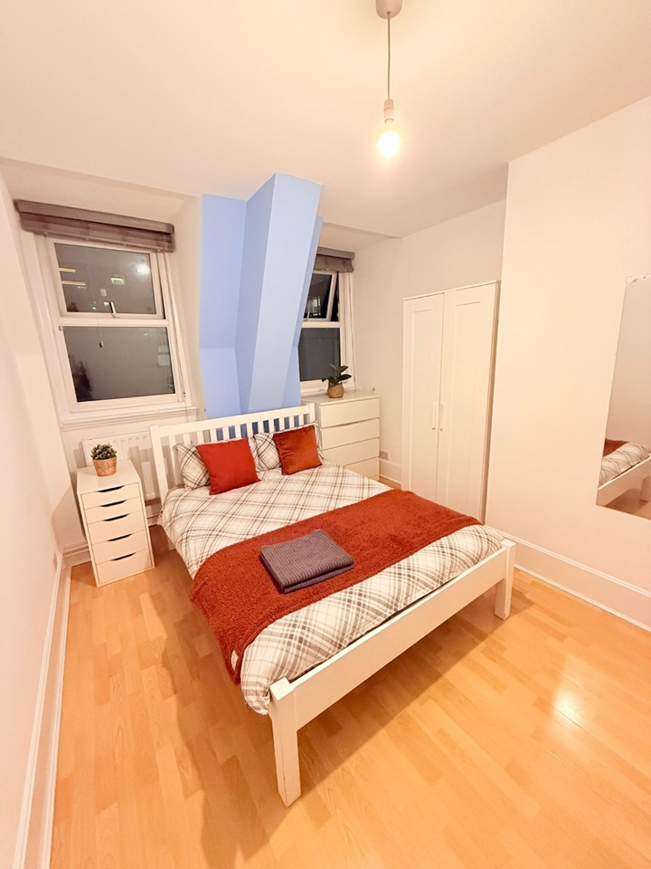 Additional image 12 of Room in a Shared Flat, Whitechapel Road, E1, N1 7GU