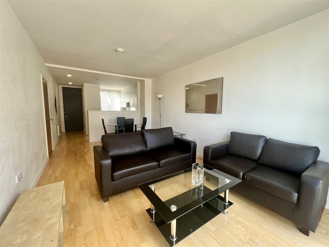 Additional image 5 of 2 Bed Flat, Crown St, LS2, N1 7GU