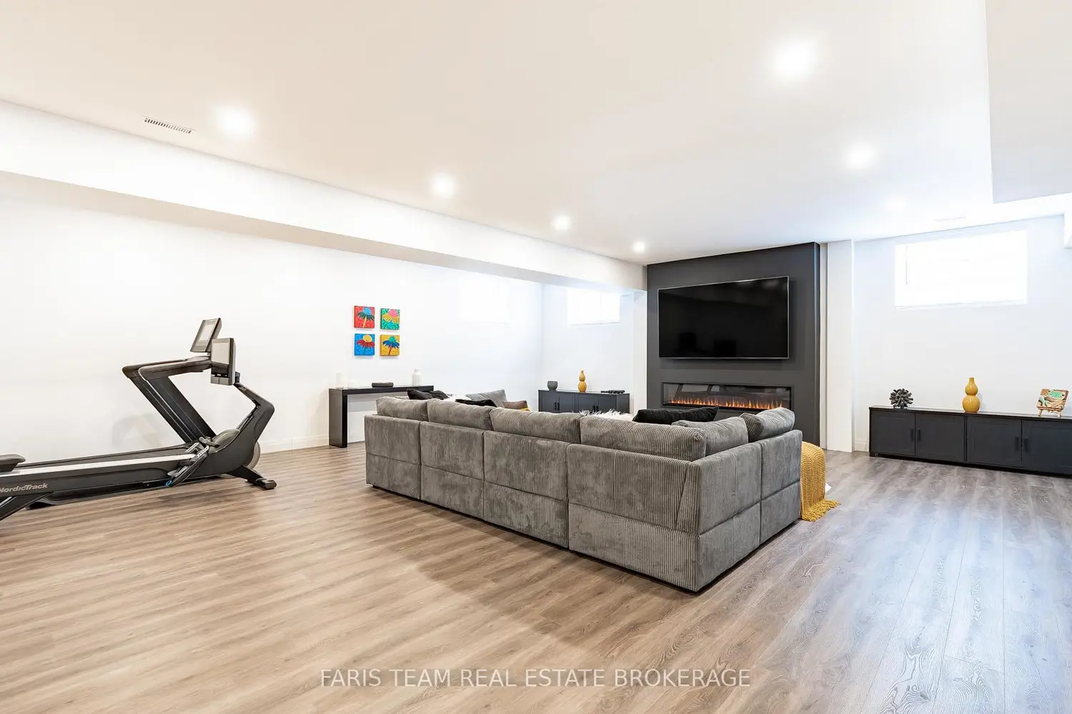 Additional image 9 of 142 Mennill Drive