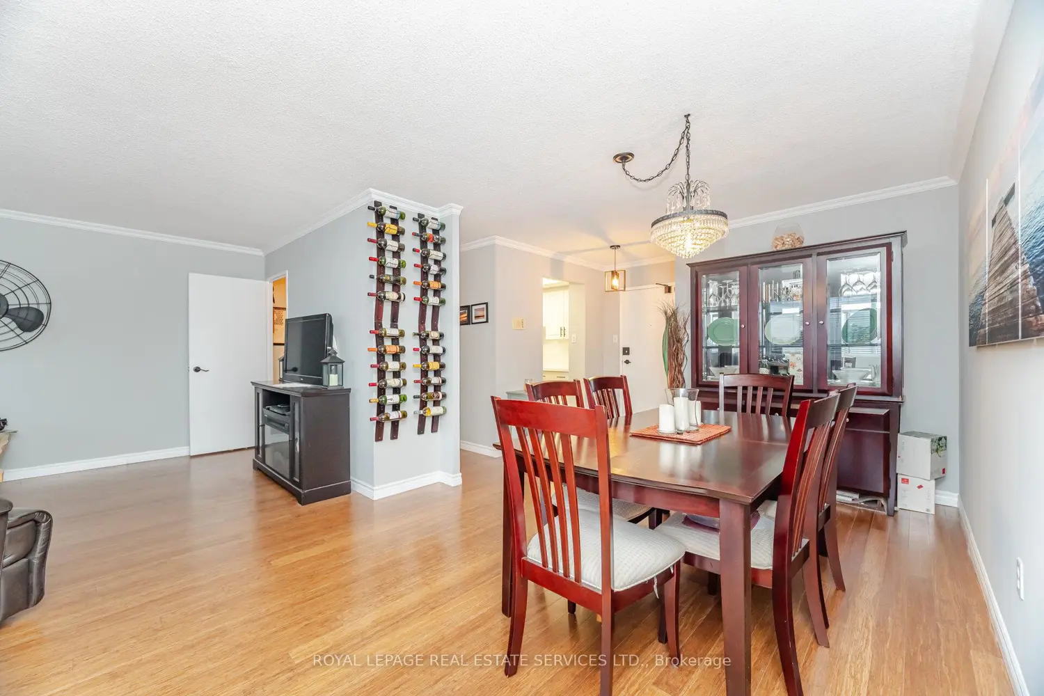 Additional image 7 of 3100 Kirwin Avenue 708