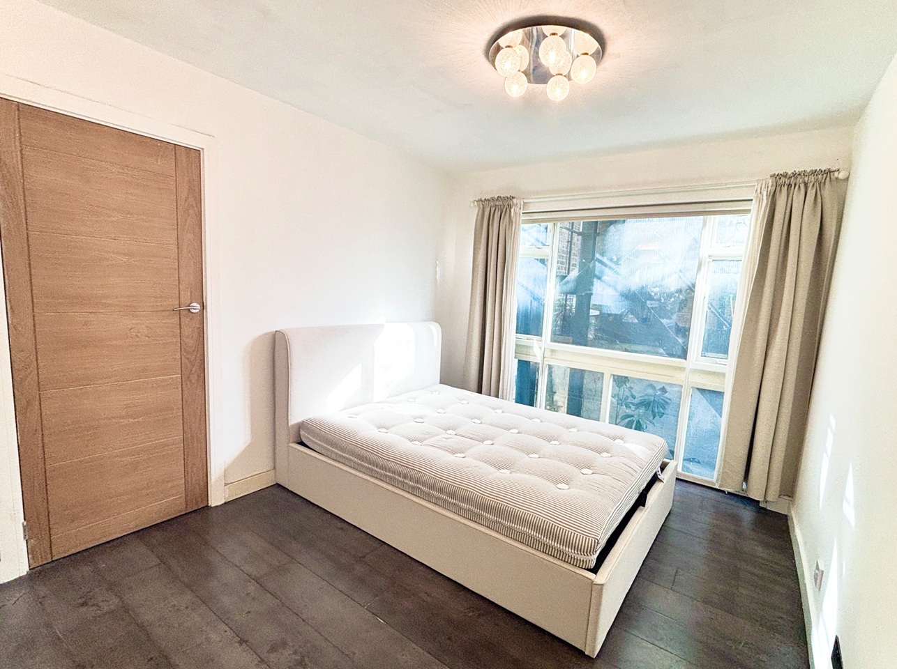 Additional image 7 of 1 Bed Flat, Kensington Gardens Square, W2, N1 7GU