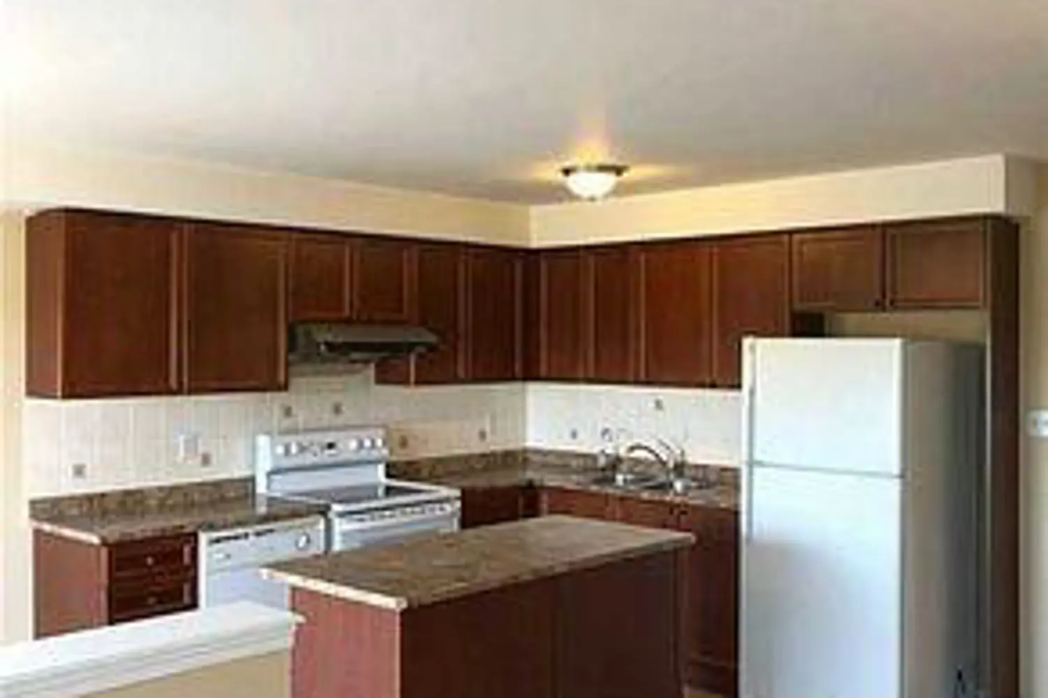 Additional image 2 of 139 Raponi Circle