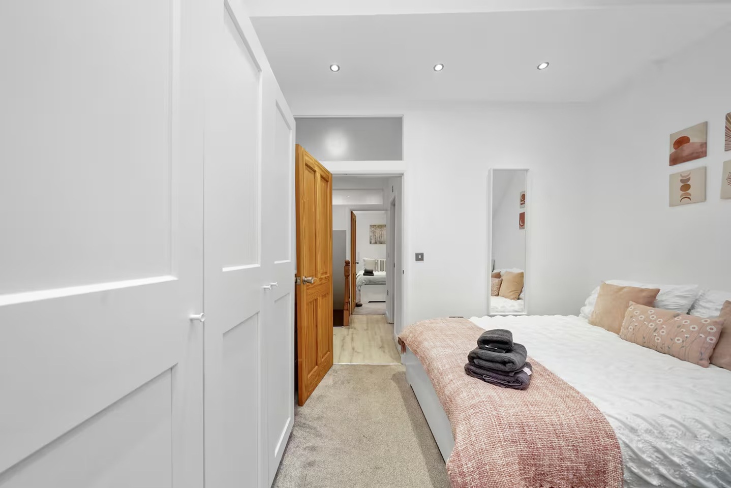 Additional image 5 of 2 Bed Semi-Detached House, Landor Road, SW9, N1 7GU