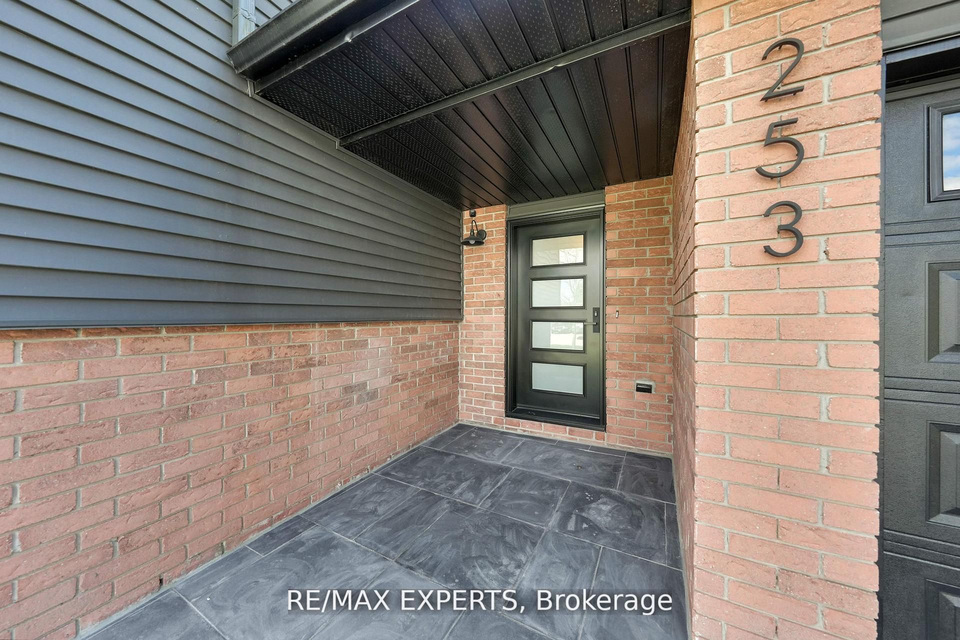Additional image 3 of 253 Spencer Avenue, Essa, ON, L0L 2N0
