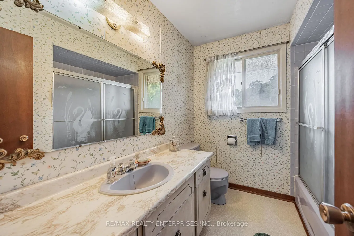 Additional image 18 of 2739 Embleton Road