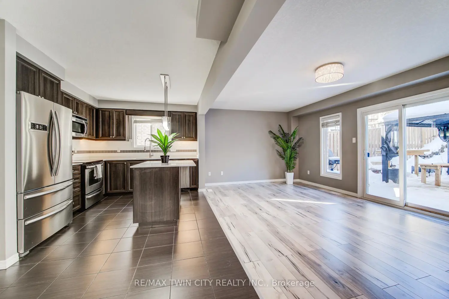 Additional image 4 of 55 Upper Mercer Street