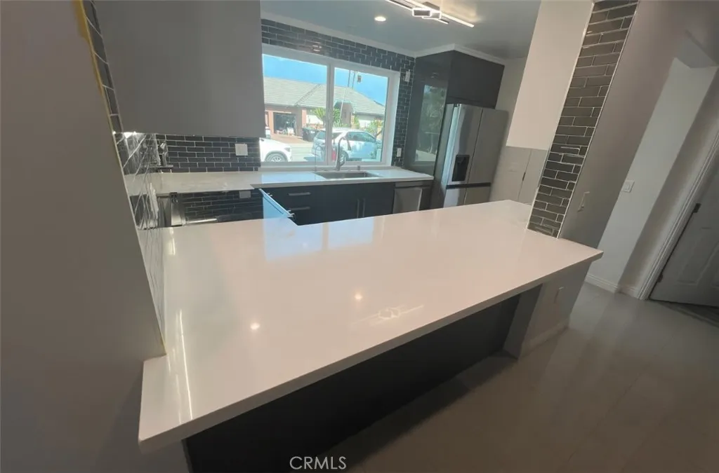 Additional image 6 of 3381 Oakmont View Drive Unit A, Glendale, CA 91208