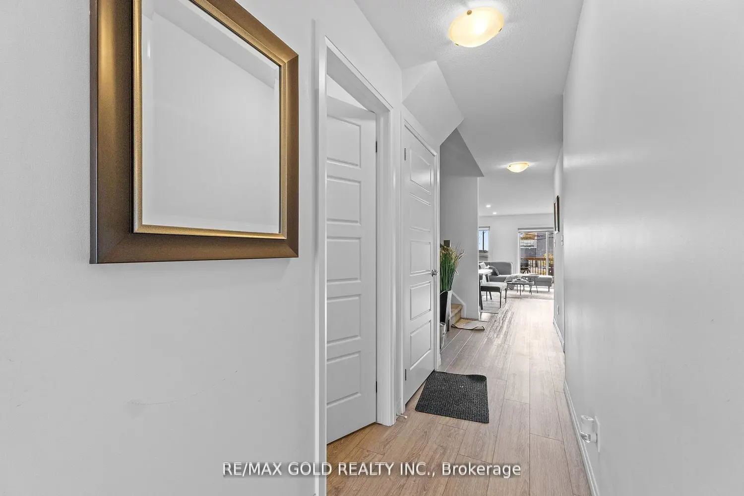 Additional image 4 of 82 Pony Way