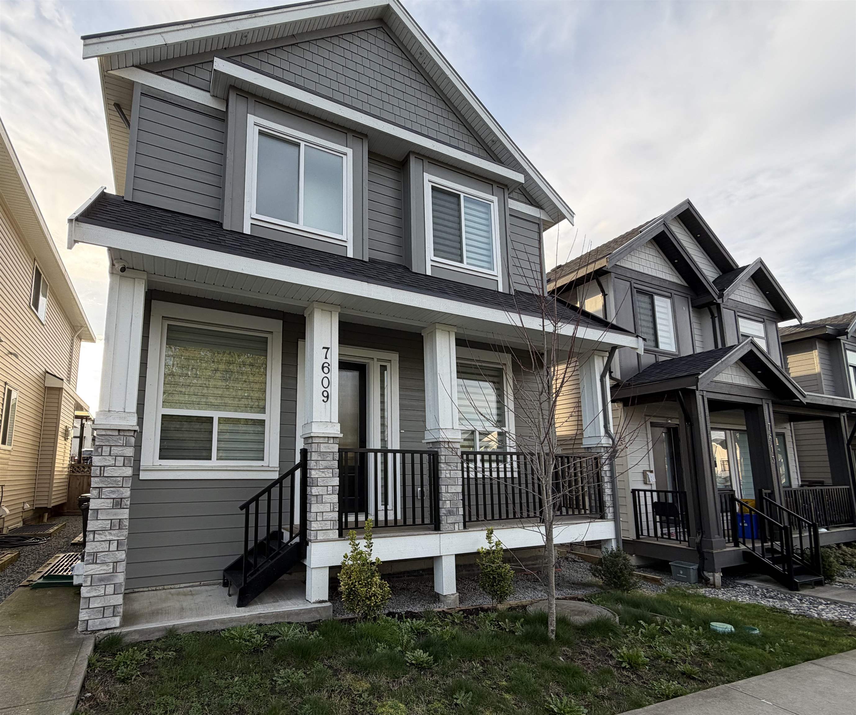 7609 197 Street, Langley, BC, V2Y 1S2