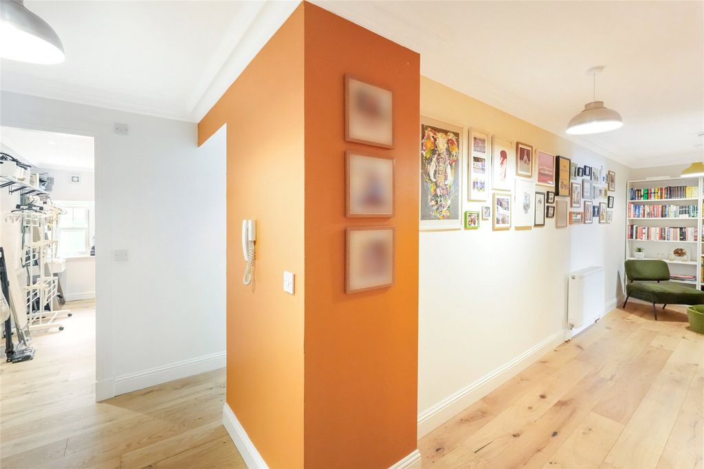 Additional image 10 of 2 bed flat for saleColquhoun Street, Helensburgh G84