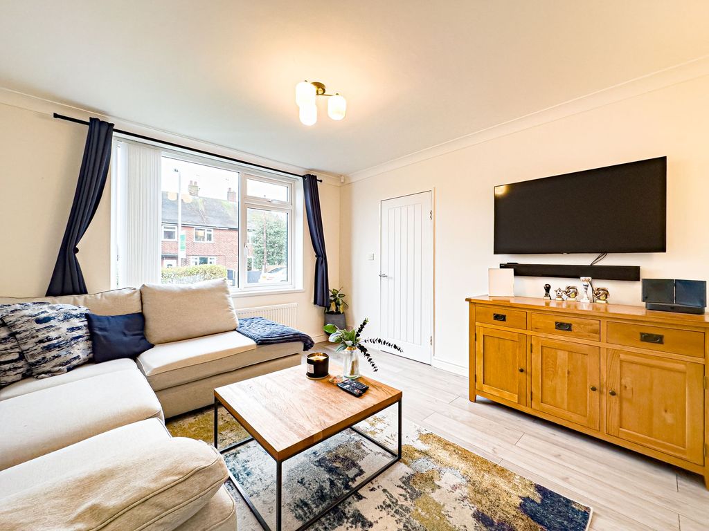 Additional image 4 of 3 bed semi-detached house for saleHesketh Drive, Wirral CH60
