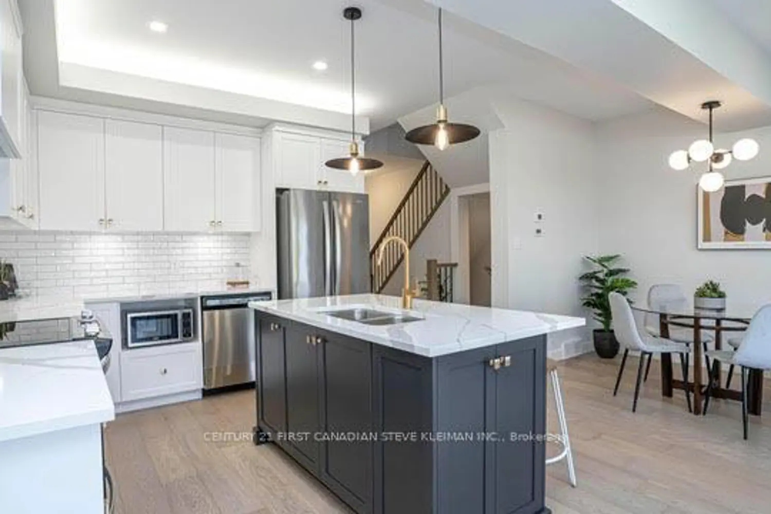 2700 Buroak Drive 33 photo 5