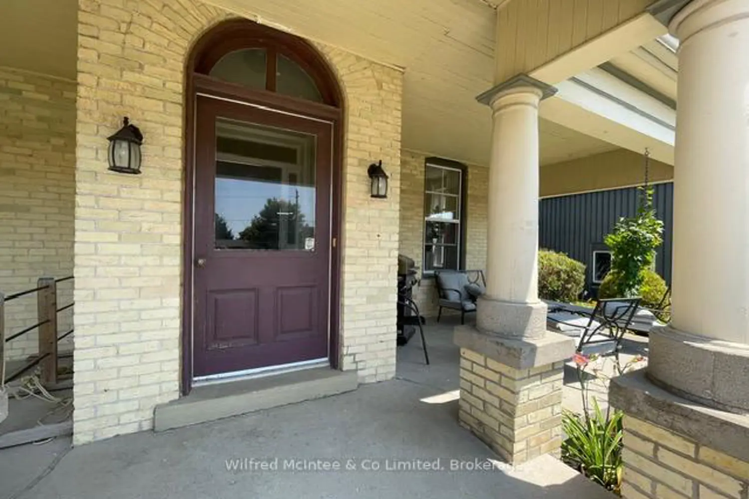 Additional image 2 of 433 Broadway Street