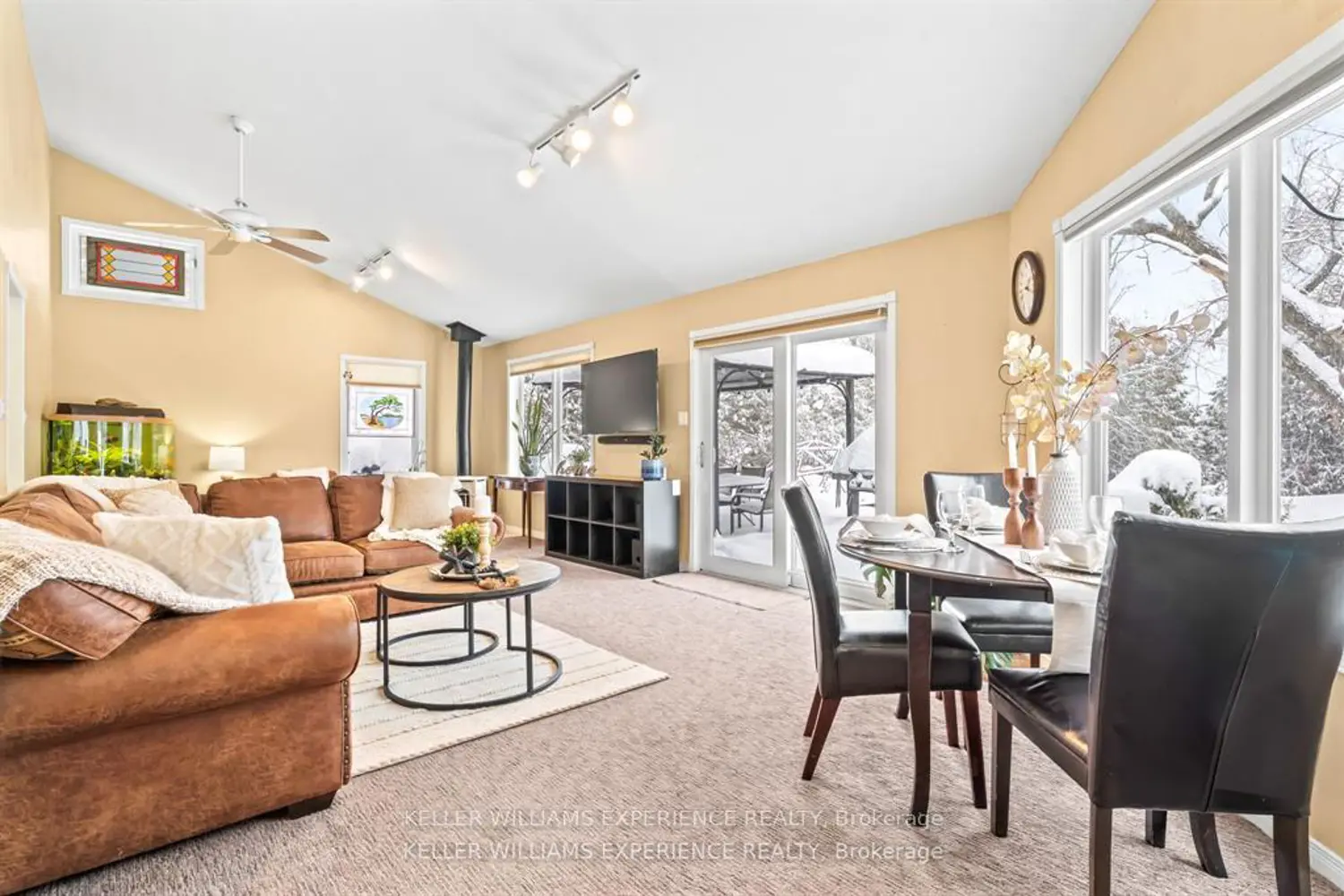 Additional image 14 of 829 Memorial Avenue