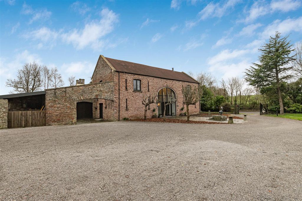 Additional image 35 of 4 bed barn conversion for saleThe Barn, Old Gloucester Road, Winterbourne, Bristol, Gloucestershire BS36