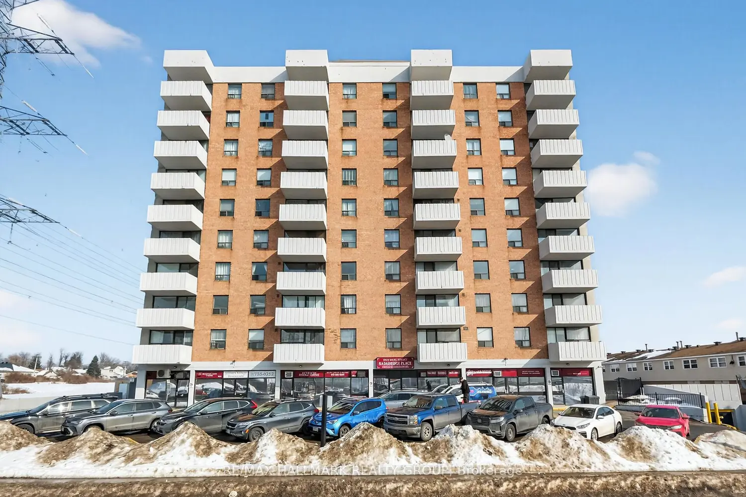 2019 Bank Street 404