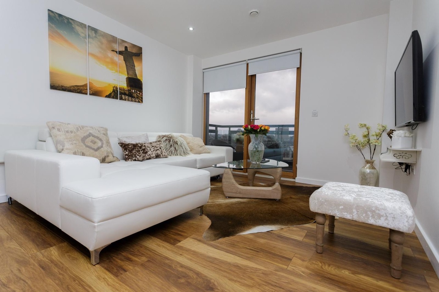 Additional image 3 of 2 Bed Penthouse, Gateway North, LS9, N1 7GU