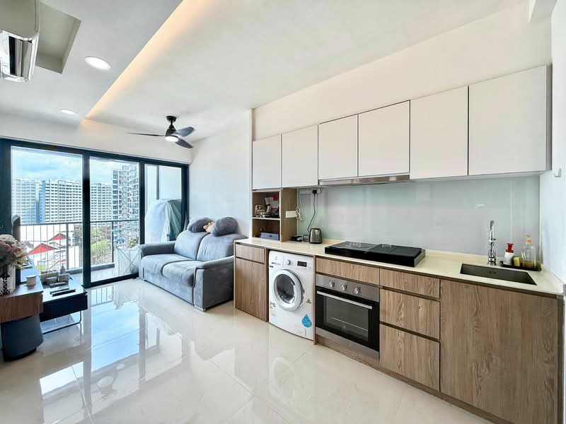 72 Upper Serangoon View
