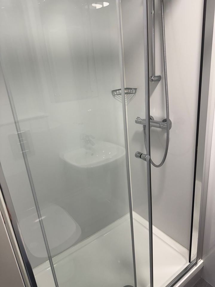 Additional image 4 of Room in a Shared Flat, Cliveland St, B19, N1 7GU