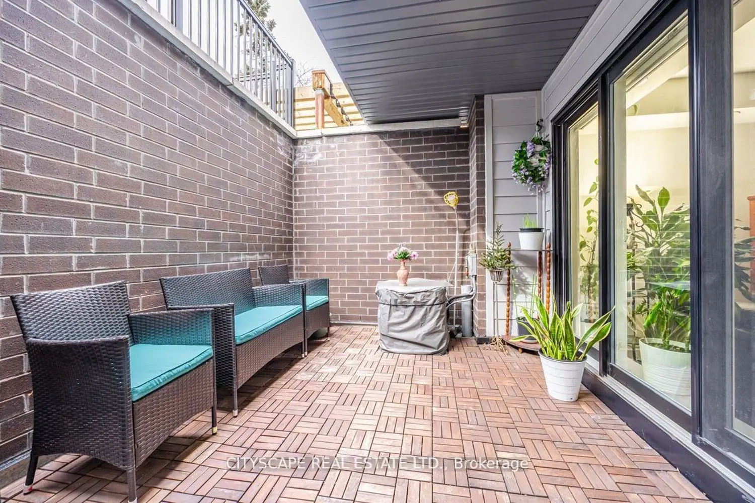 Additional image 17 of 66 Longbranch Avenue 1