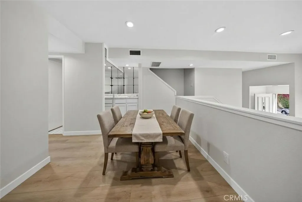 Additional image 57 of 15235 Magnolia Boulevard Unit E, Sherman Oaks, CA 91403