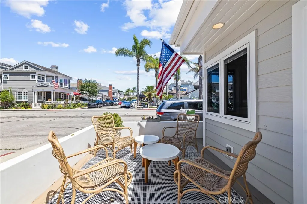 Additional image 44 of 124 Garnet Avenue, Newport Beach, CA 92662