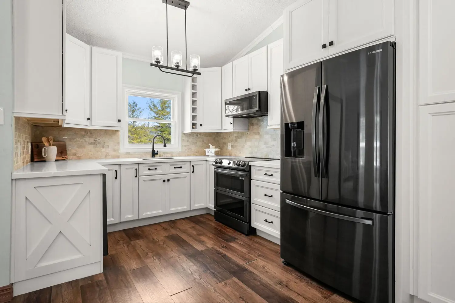 Additional image 3 of 1 Pine River Crescent