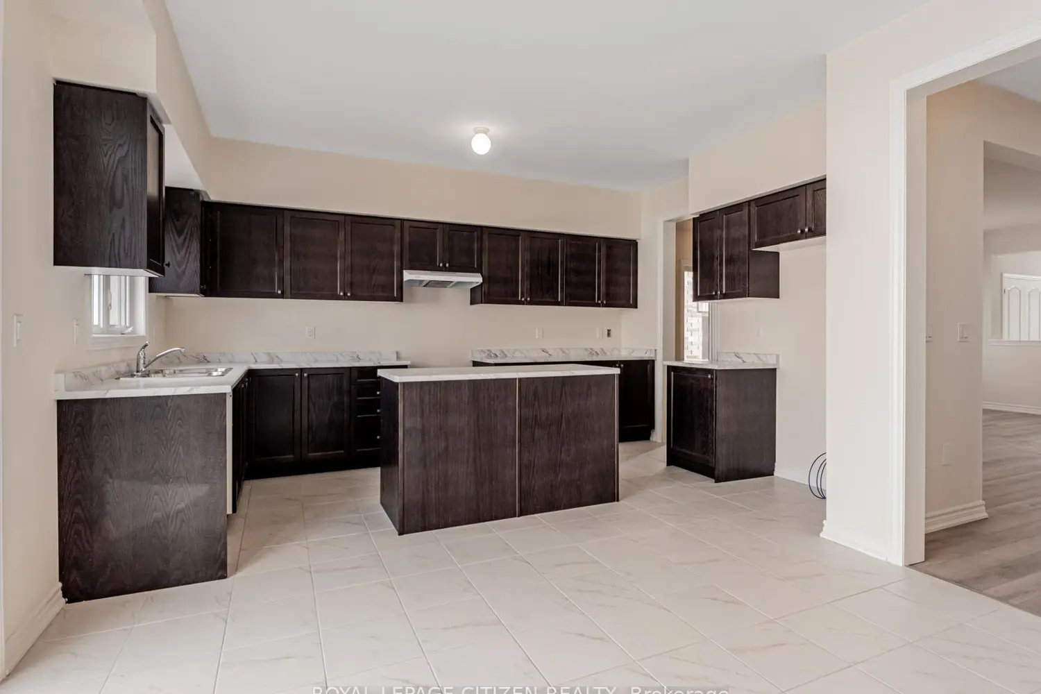 Additional image 9 of 4 Heather Fullerton Road