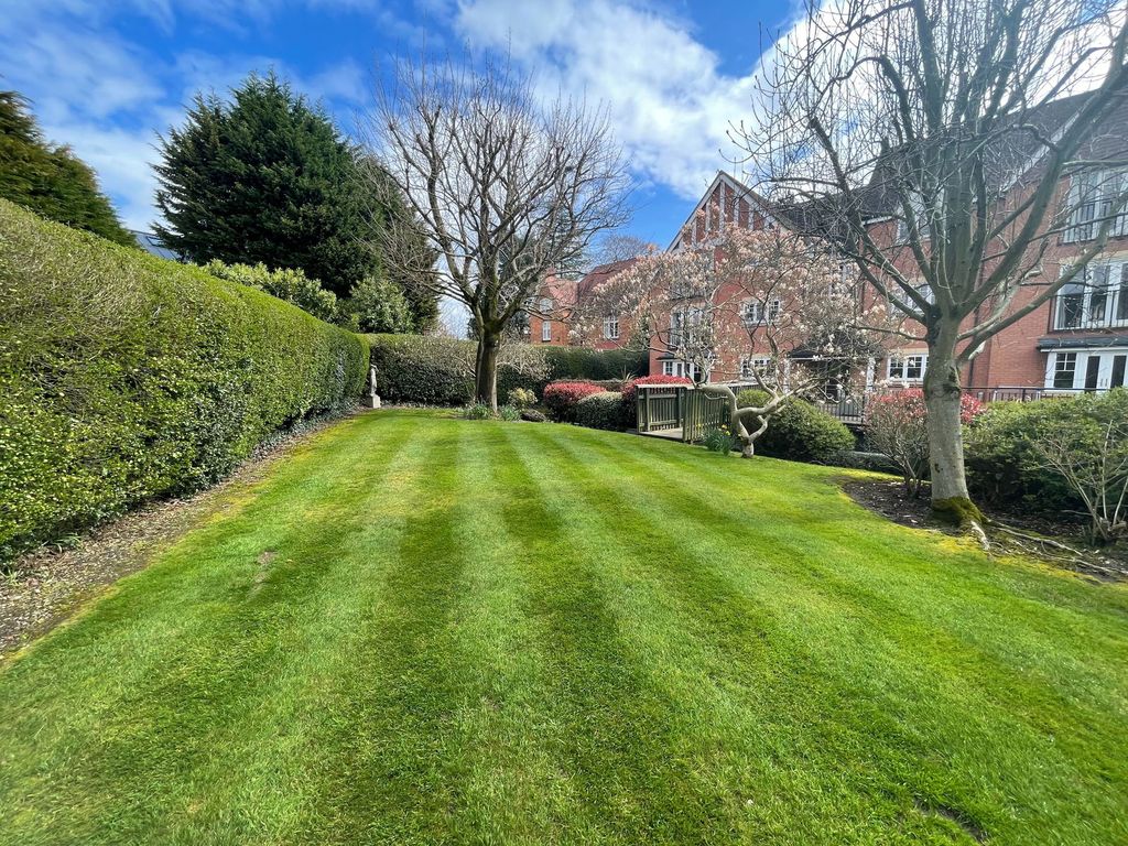 Additional image 16 of 3 bed flat for saleMalvern Grange, 19A Hampton Lane, Solihull B91