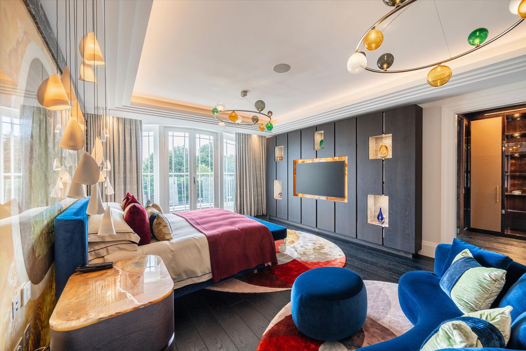Additional image 16 of 7 bed detached house for saleRodona Road, St George's Hill, Weybridge, Surrey KT13