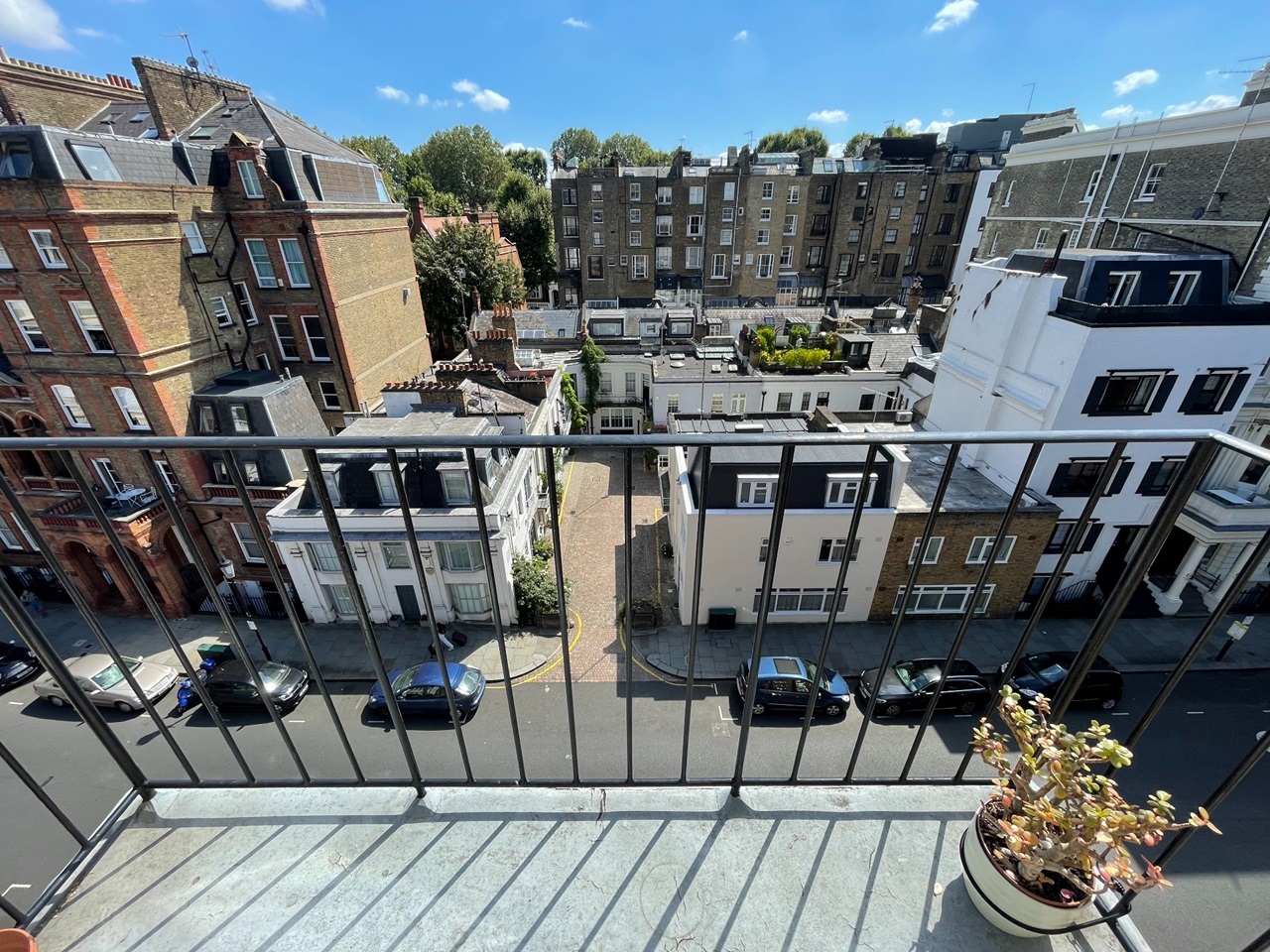 Additional image 4 of Studio Flat, Courtfield Gardens, SW5, N1 7GU