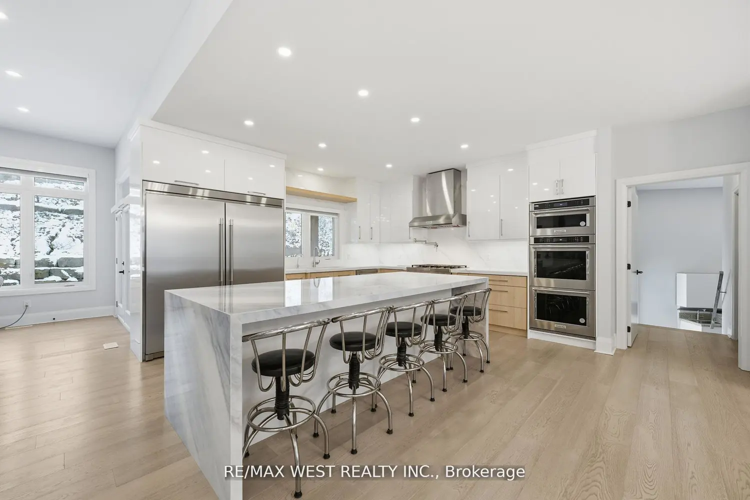 Additional image 4 of 12846 County Road 2 Road