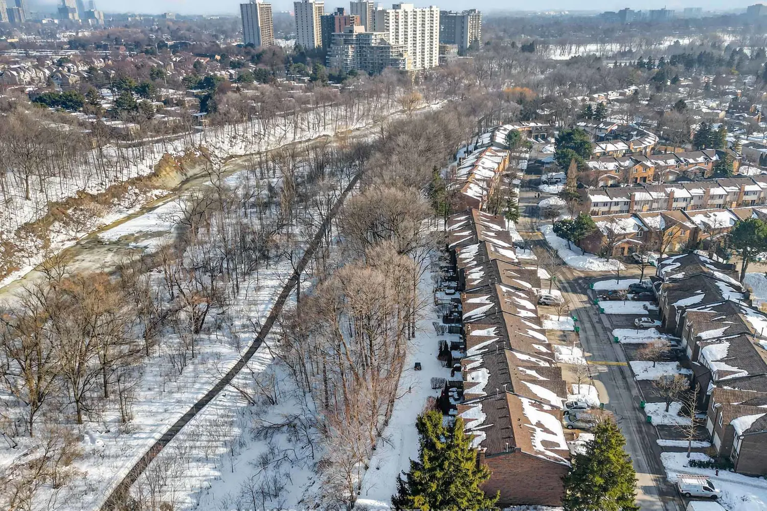 Additional image 17 of 2120 Rathburn Road 43