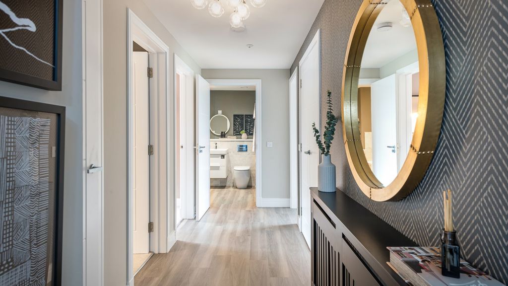 3 bed flat for sale"Dean Apartment – 3 Bed – Second Floor" at Turnhouse Road, Edinburgh EH12 0Ed, photo 5