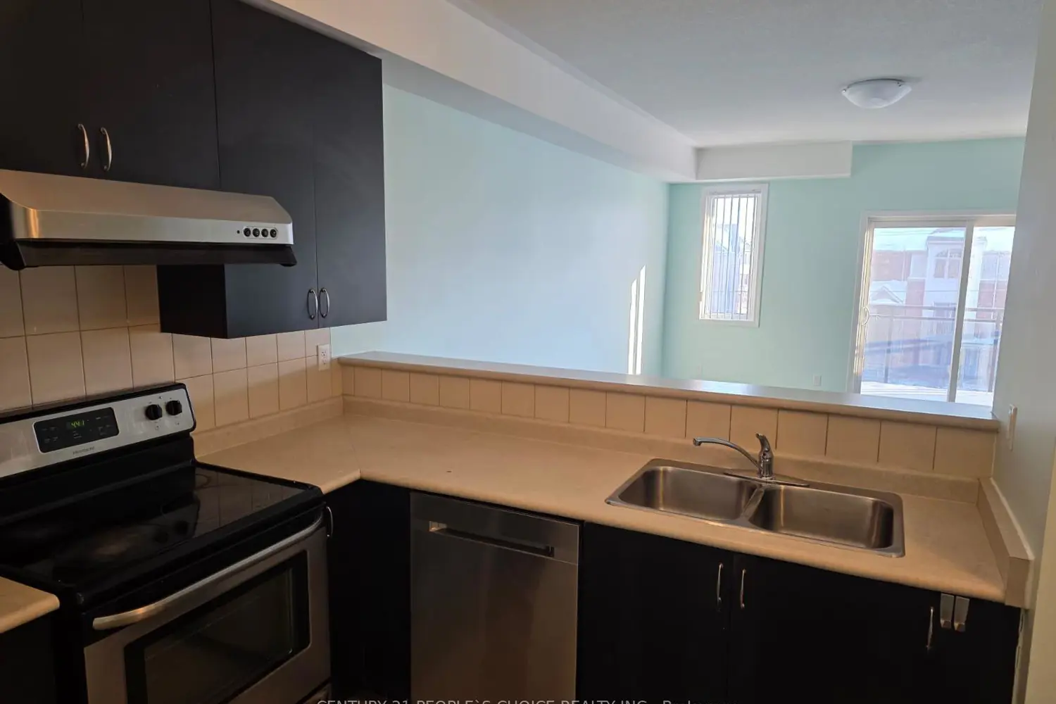 Additional image 5 of 3075 Thomas Street 308